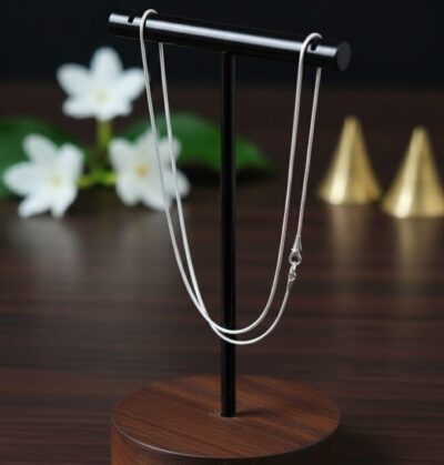 Minimal Silver Snake Chain