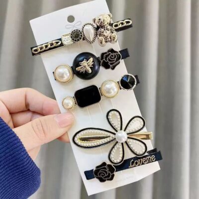 Elegant Pearl & Noir Hair Clip Set